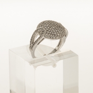Sortija de plata y circonitas